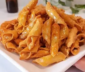KACANG MOLEN SEMBUNYI
